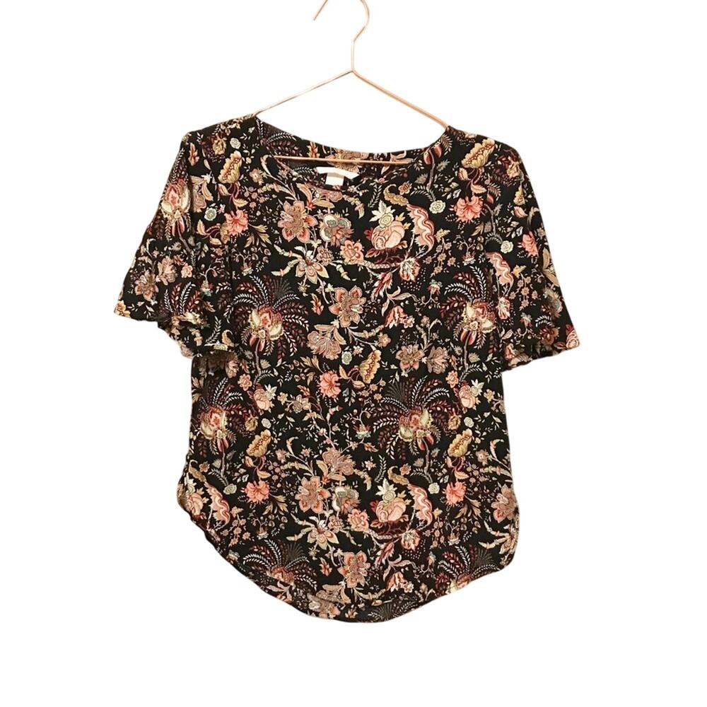 H&M floral blouse with flutter sleeves size 6